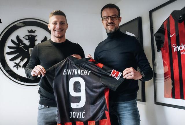 1610757792615066251.jpg 292135776.jpg